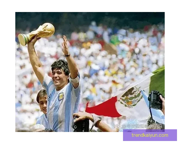 贝林厄姆在近期比赛中的领导力表现备受关注，展现出出色的比赛掌控力。